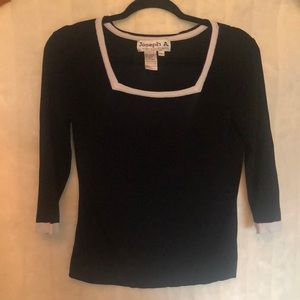 Joseph A sweater size large